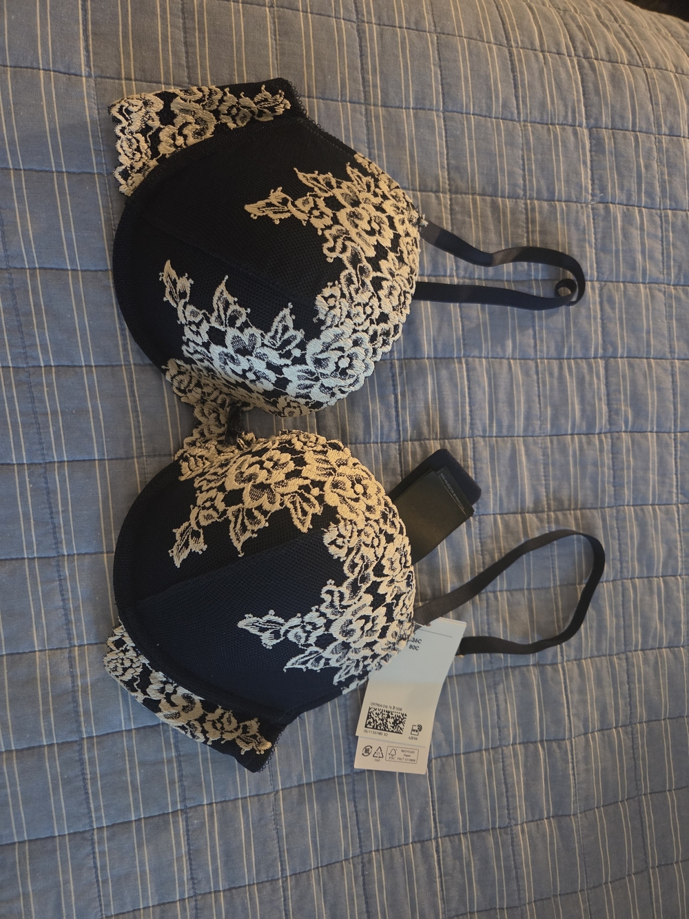H&M Dark Blue   Bra with Cream Floral Lace.Padded.